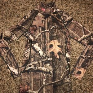UA Coldgear camo top
